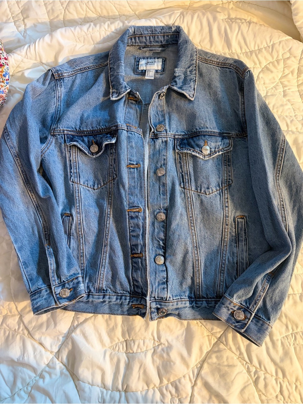 Forever 21 Light Blue Denim Jacket - Classic Trucker